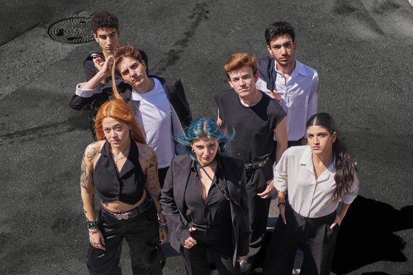 Boostez votre style estival grâce aux chaussures brodées : conseils et inspirations !